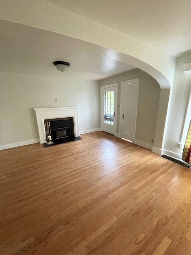Photo - Large 5 Bedroom Home Located Three Blocks From OSU Campus