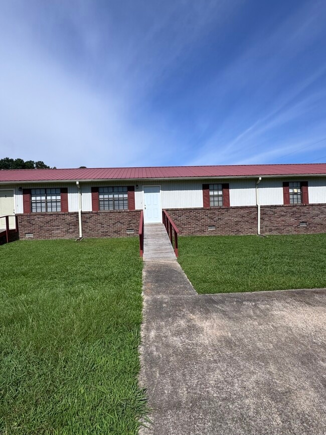 Building Photo - 17 Jim Banks Rd Unit 8