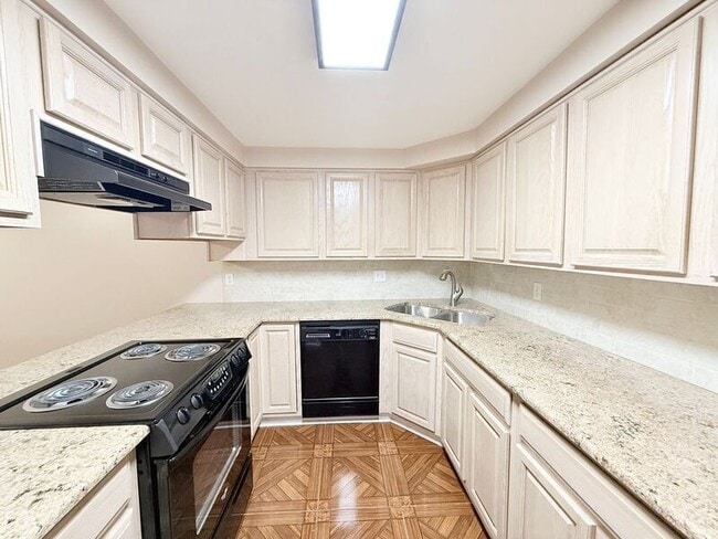 Photo - 6069 Hilburn Rd