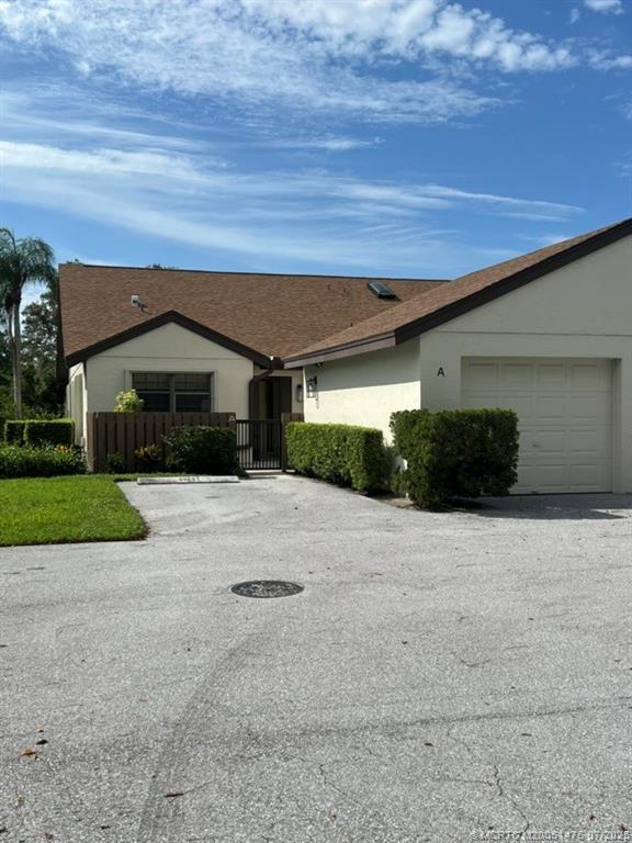 Building Photo - 1454 SW Silver Pine Way Rental