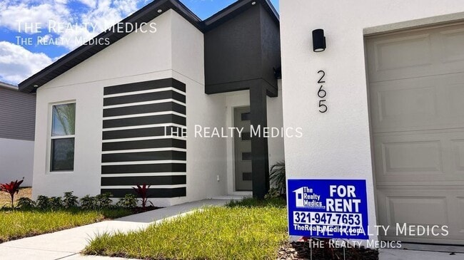 Photo - 265 Hyacinth Ct