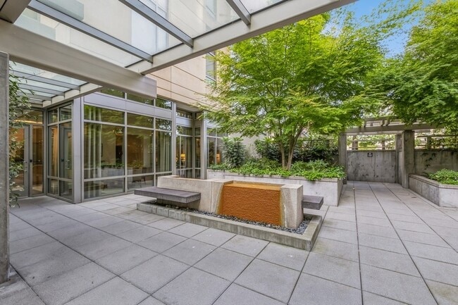 Photo - 900 Lenora St Unit 1004