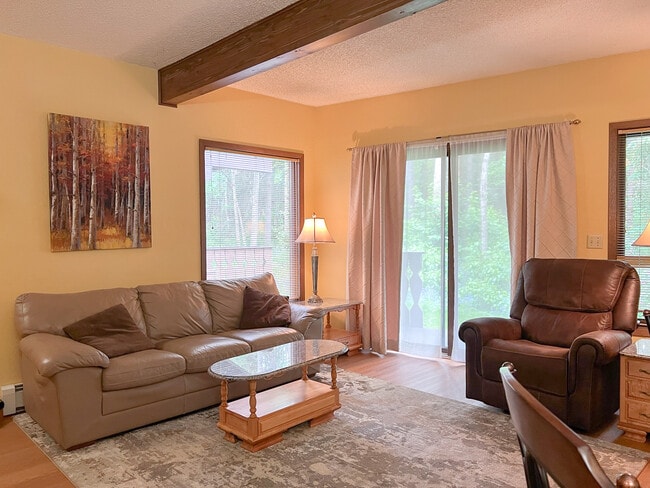 Photo - 4860 Mills Dr