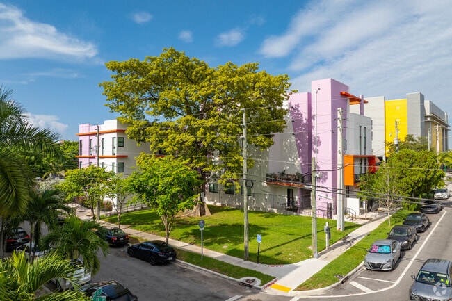 Apartamentos Plum - Plum Apartments