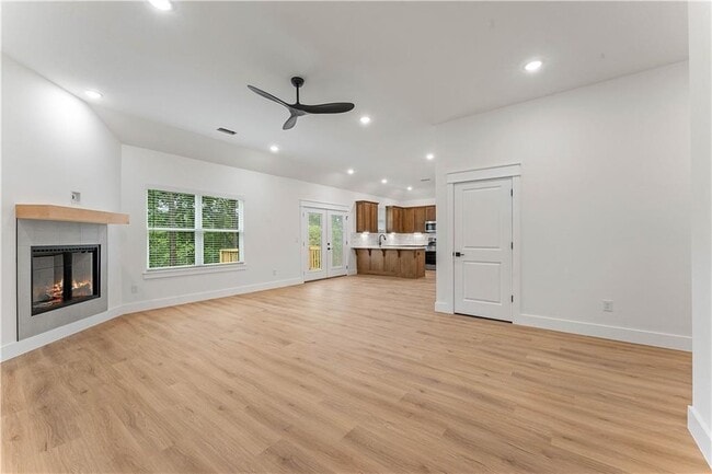 Photo - 49 Melbourn Dr