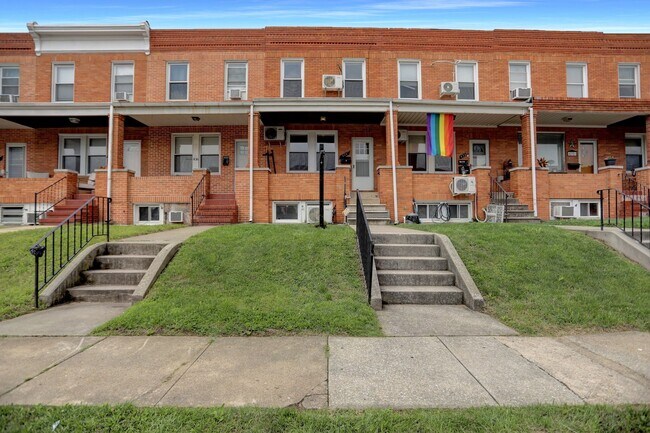 Photo - 434 Folcroft St Apartment Unit A
