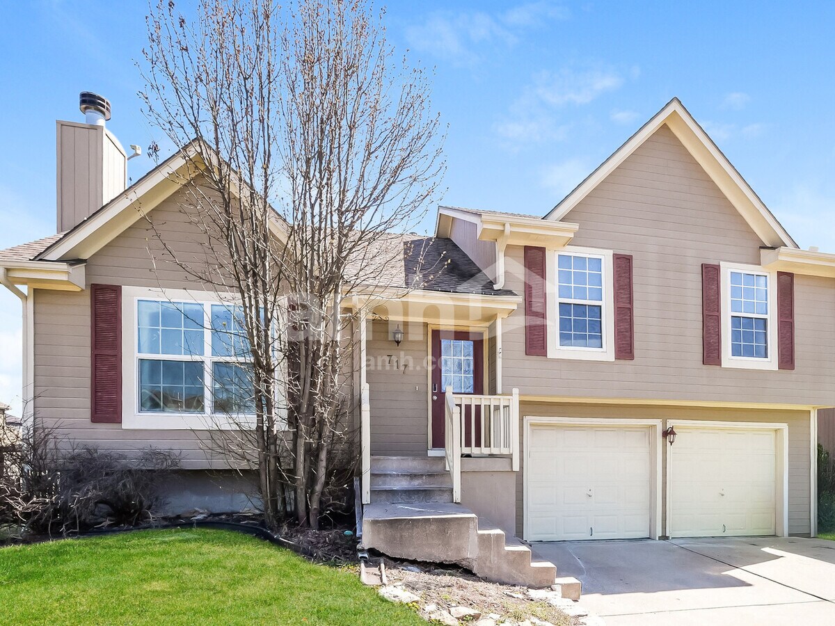 Photo - 717 Furlong Dr