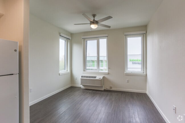 1HAB, 1BA - 534ft² - Red Rock Commons