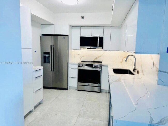 Photo - 19101 NE 36th Ct Unit 904