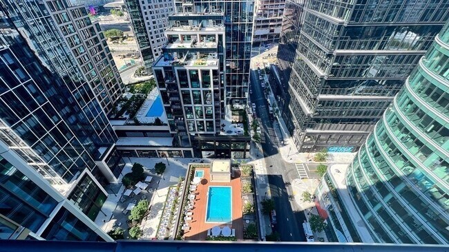 Photo - 133 Seaport Blvd Unit 1021