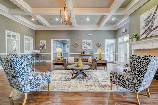 Parc at Flowing Wells Apartment Homes