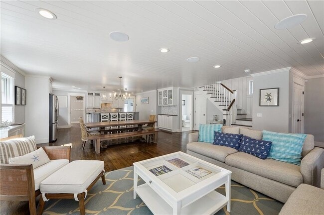 Photo - 67 Caswell St