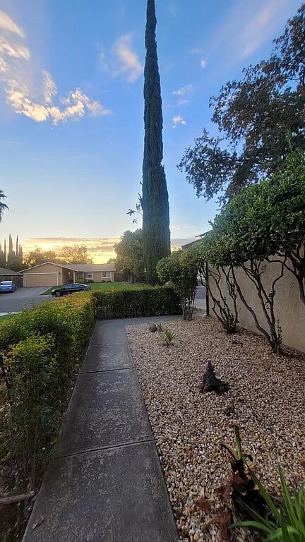 Photo - 7052 Westchester Way