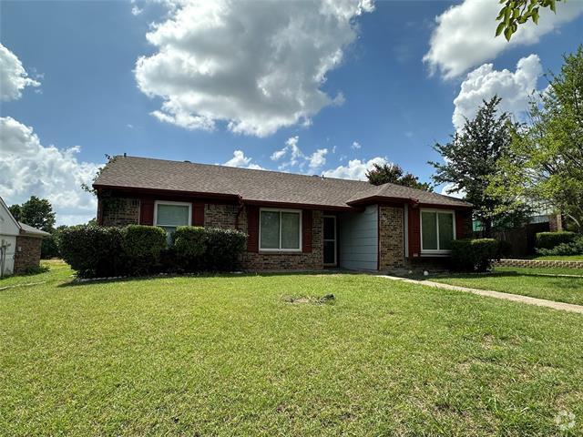 Building Photo - 2501 Highmont Dr Rental