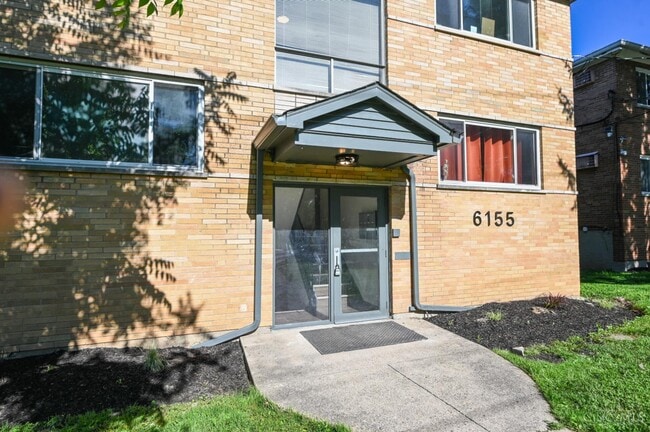 Photo - 6155 Ridge Ave Unit 2