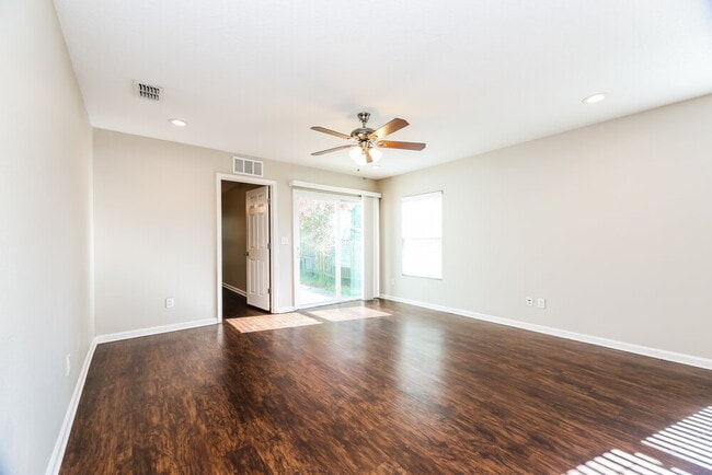 Photo - 8200 Highfield Ave