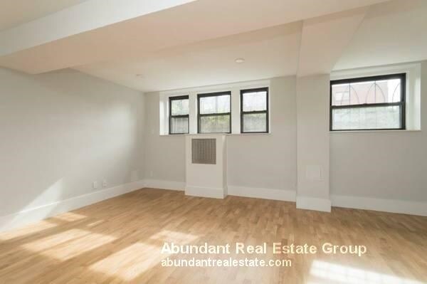 Photo - 123 Highland Ave Unit 32