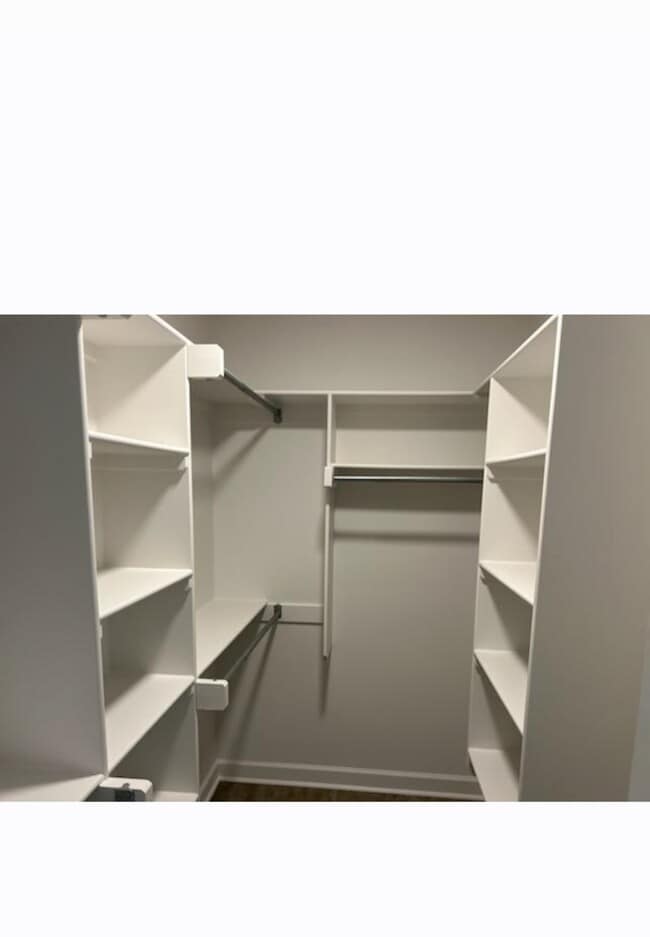 Photo - 402 W Cherry St