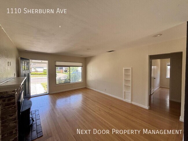 Photo - 1110 Sherburn Ave