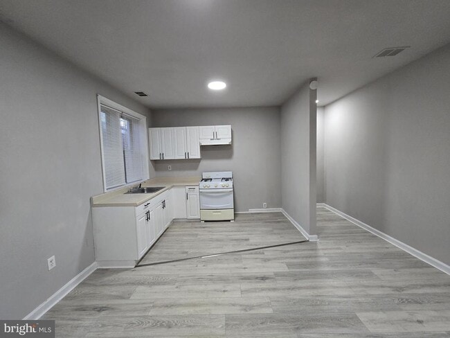 Photo - 5431 Baltimore Ave