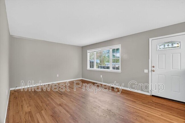 Photo - 4 Saratoga Ct