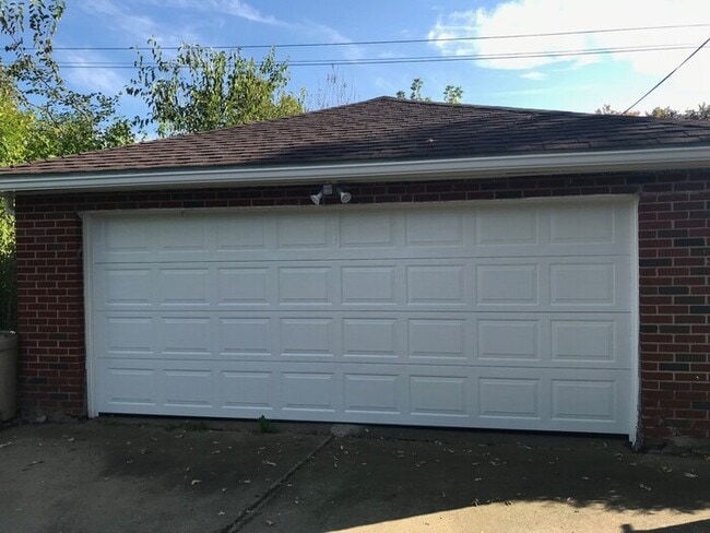 Photo - Luxury living at a great price!