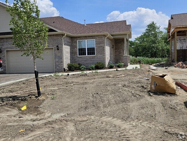 Building Photo - 17 Apollo Ct Rental