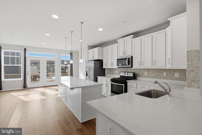 Photo - 5818 Imperial Dr