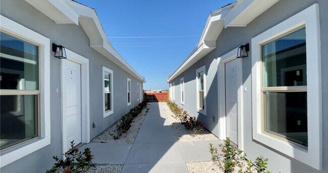 Photo - 1705 Angelina Dr Unit 4