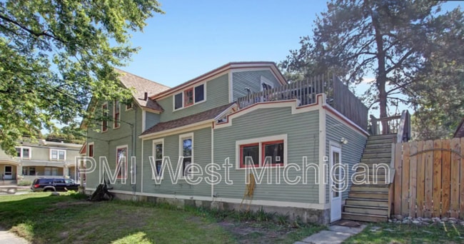 Photo - 103 Fitzhugh Ave SE Unidad #1