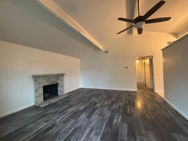 Photo - East Roseville, Sierra Gardens 3 Bedroom, 2 Bathroom, 2 Car Garage, Oversized Driveway, Culde-sac...