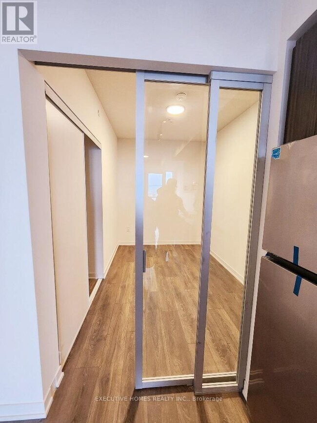 Photo - 4878 Powers Cmn Unit 215