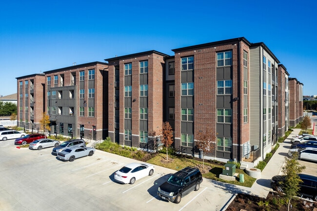 Building Photo - Bridge at Loyola