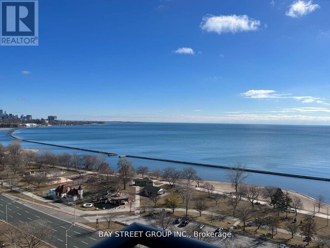 Photo - 1928 Lake Shore Blvd W Unité 1706