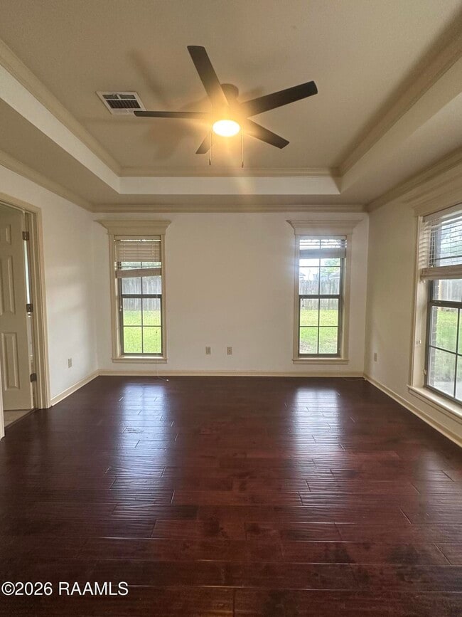 Photo - 309 Stags Leap Ln