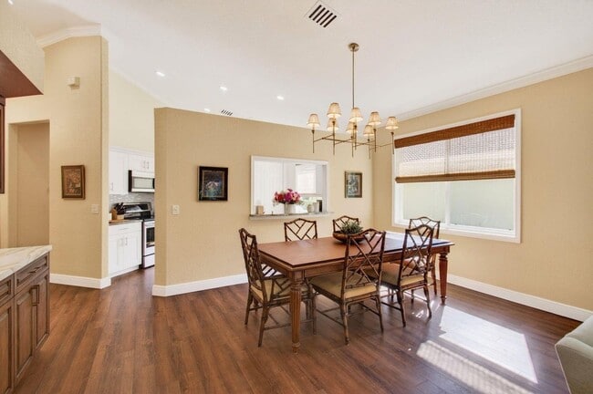 Photo - 9168 Bay Point Cir