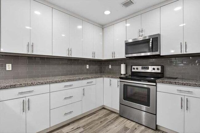 Photo - 4131 Eastridge Cir