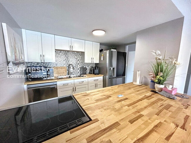 Photo - 500 Pacific Ave Unit Apt 410