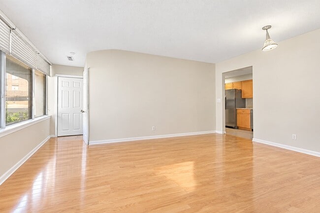 1002 Paradise Rd Unit 1 O