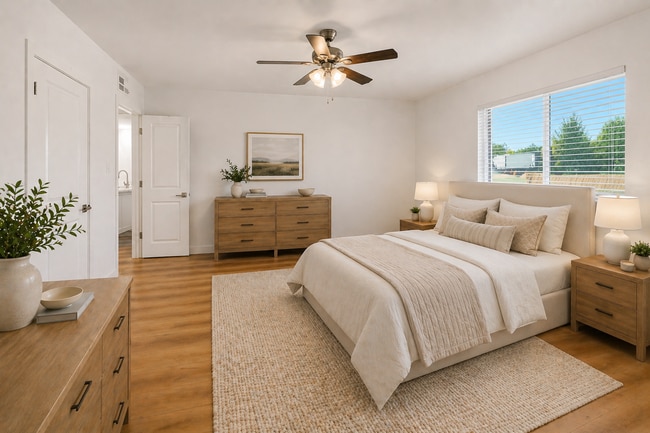 Building Photo - 2-bedroom, 1-bath duplex by ASU