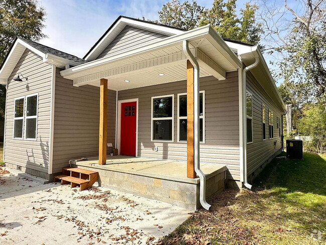 Building Photo - 3-Yr-Old Gem in East Brainerd – Prime Spot... Rental