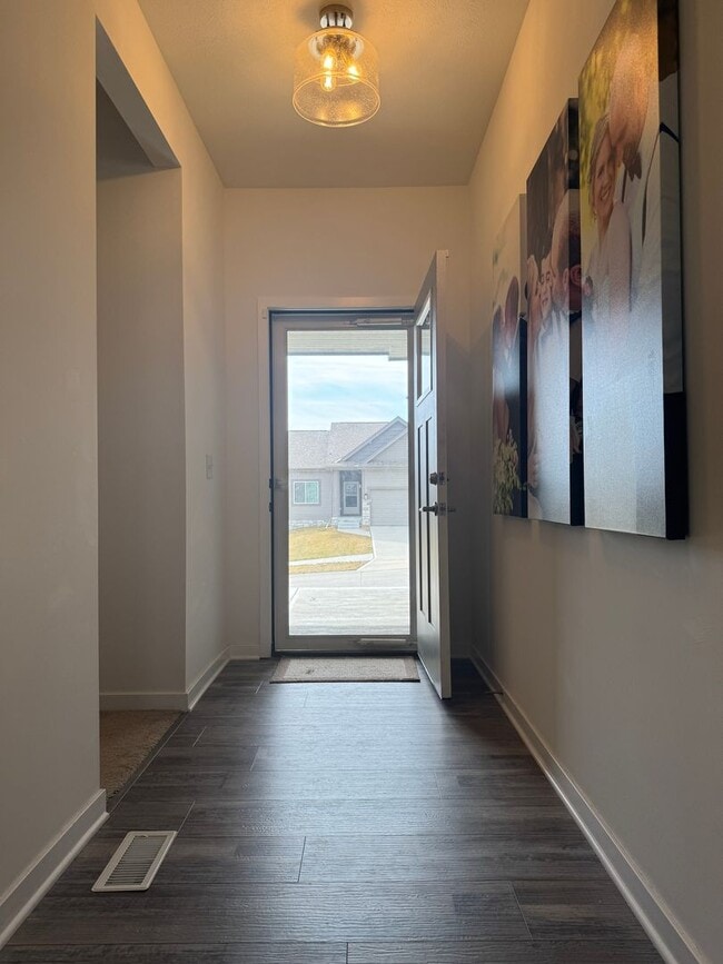 Photo - 1914 Hummingbird Dr