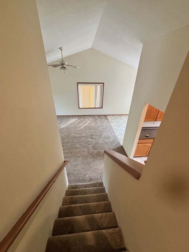 Photo - Spacious Tri-Level On Corner Lot