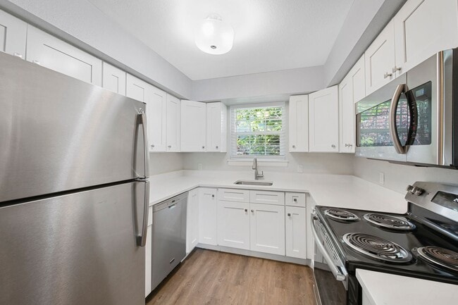 Photo - Beautiful 2 Bed 2 Bath Townhouse in Otero Ridge Unit 4