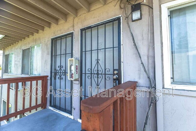 Building Photo - 412 San Marco St Unit D