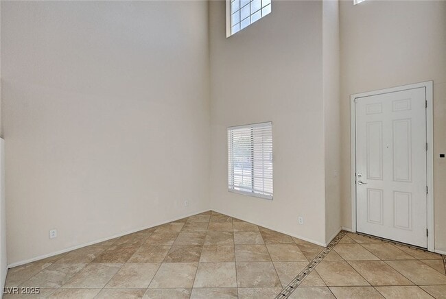 Photo - 5536 Danforth Ave