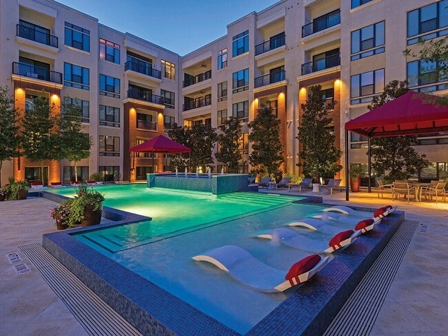 Ascent at CityCentre Apartments