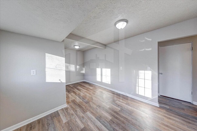 Photo - 3043 W Mooresville Rd