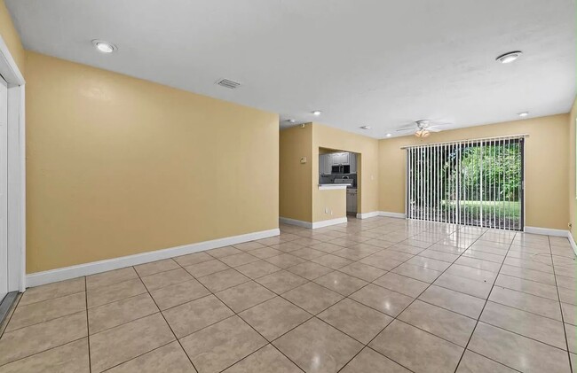 Photo - 1924 Ware Cir