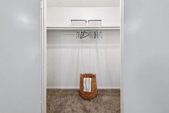 Pine Creek Apartments